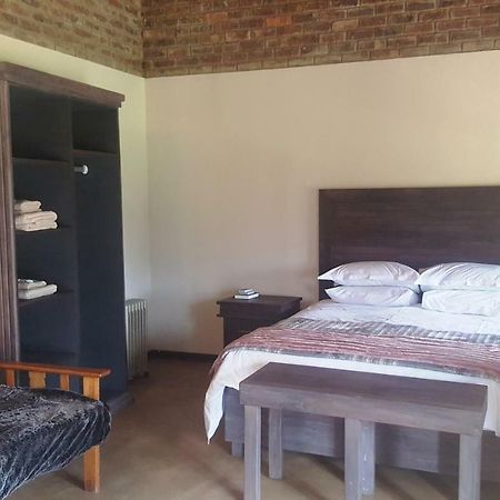 African Flair Country Lodge Piet Retief Buitenkant foto